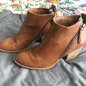 Ankle boots